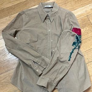MOSCHINO Jeans Vintage Corduroy shirt-beige w/ embroidered flower sleeve. Large
